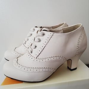 Modcloth Oxford Heels